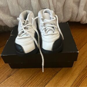 Jordan 1 retro taxi flip